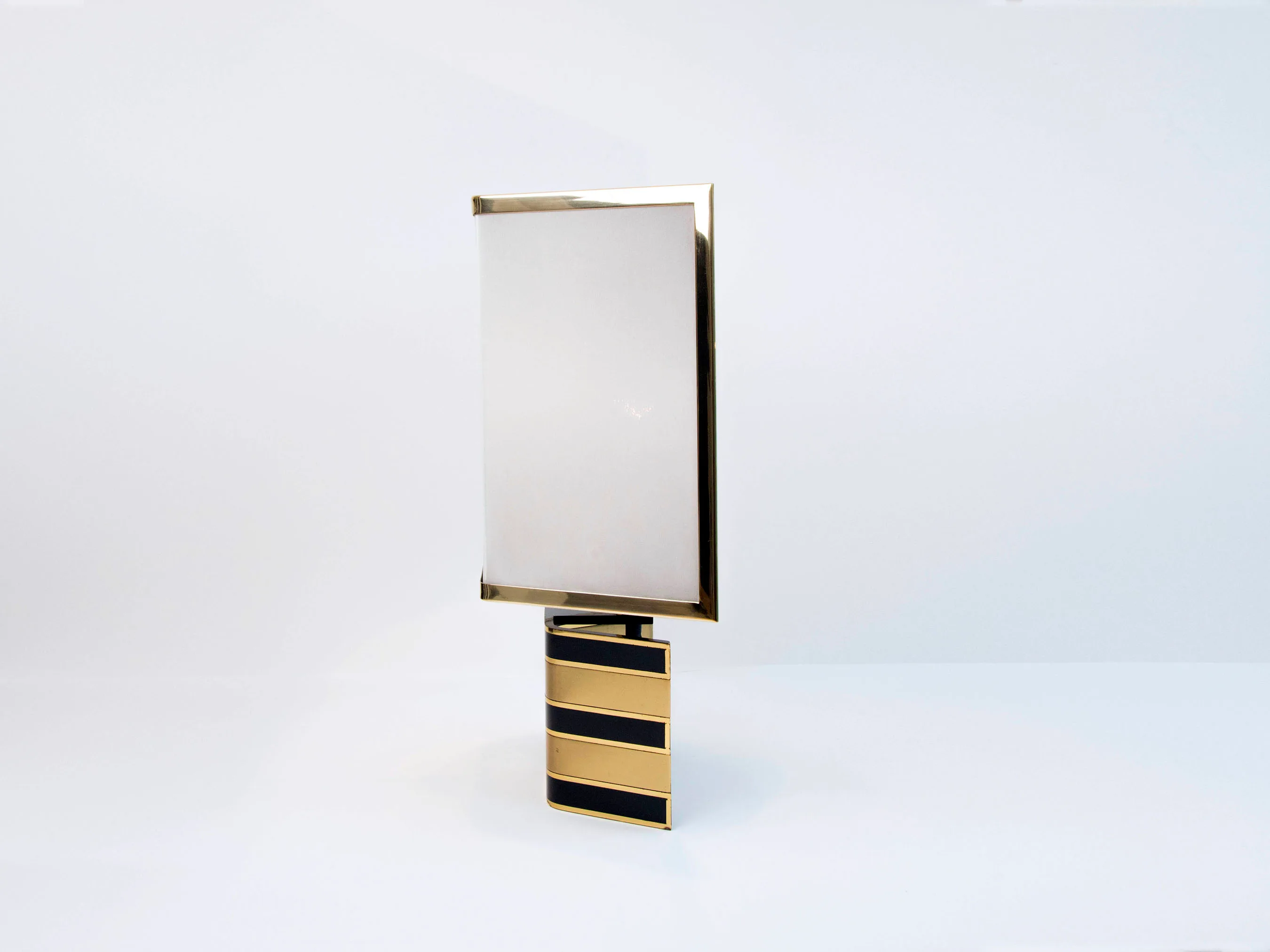 Italian mid-century Collectible design - Romeo Rega - Yamagiwa Japan - Tritemps furniture